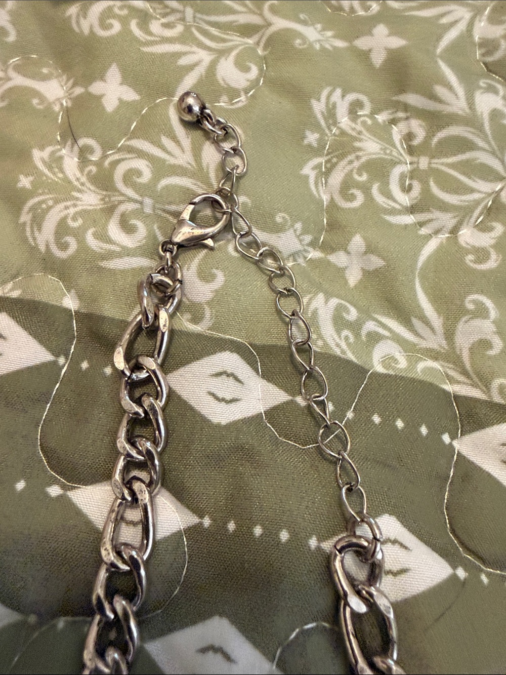 Silver Chain Necklace with Blue Heart Gemstones - Picture 5 of 7
